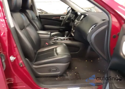 2016 Nissan Pathfinder Platinum z USA, uszkodzony, nr VIN 5N1AR2MM6GC605180